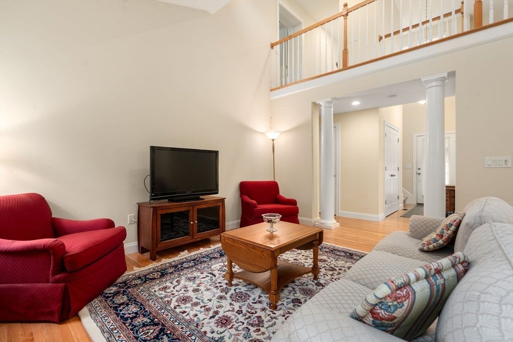 3 Mcgill Ct, Hopkinton, MA Photo #12