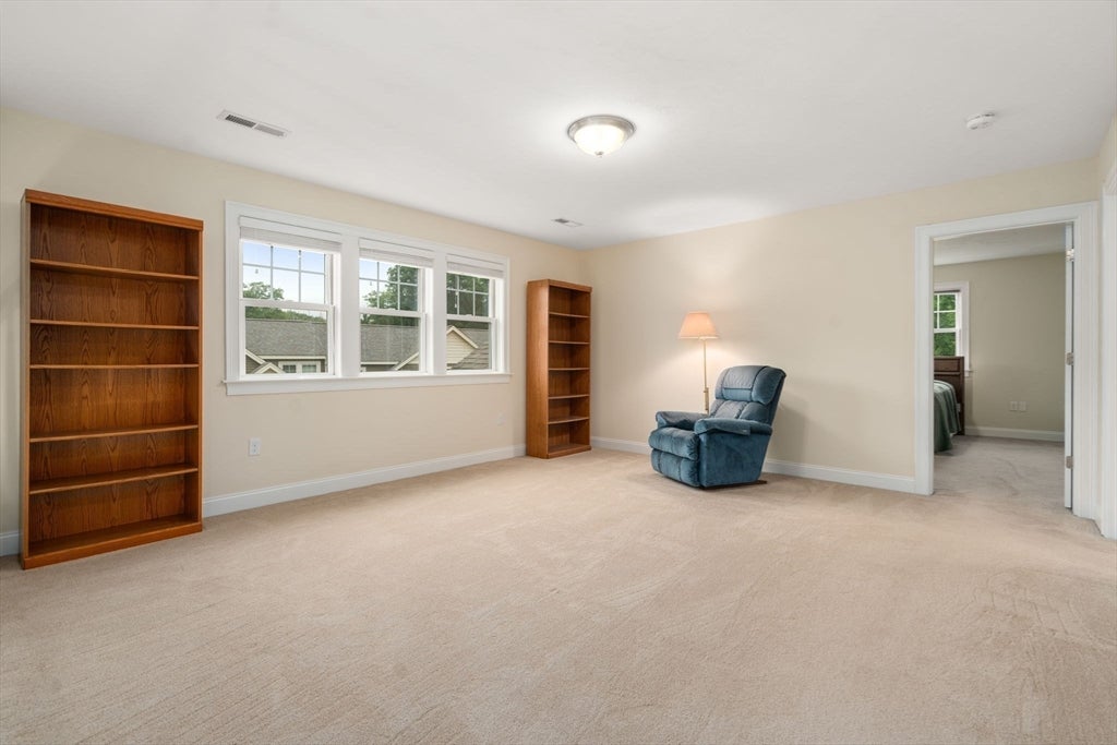 3 Mcgill Ct, Hopkinton, MA Photo #28
