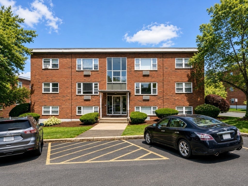 1105 Lexington ST #4-2, Waltham, MA, 1105 Lexington ST #4-2, Waltham, MA Photo #5