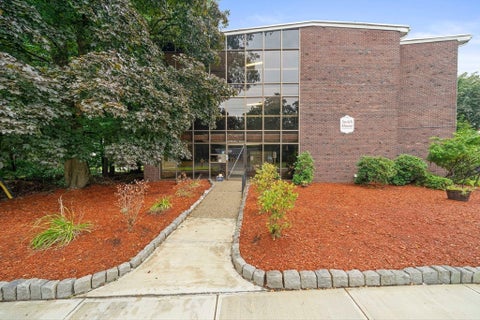 Featured picture for the property 73390695