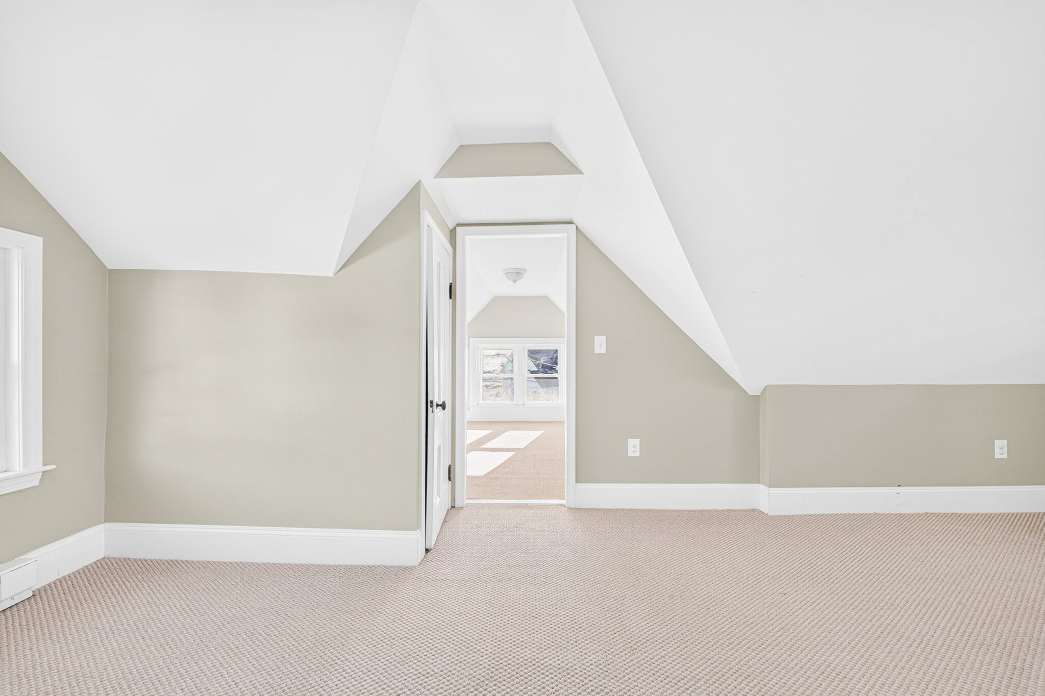 546 Shirley St, Winthrop, MA, 546 Shirley St, Winthrop, MA Photo #29