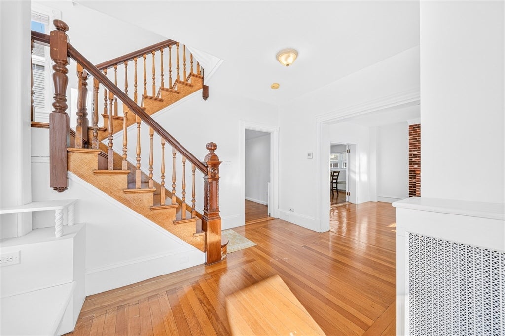546 Shirley St, Winthrop, MA, 546 Shirley St, Winthrop, MA Photo #8