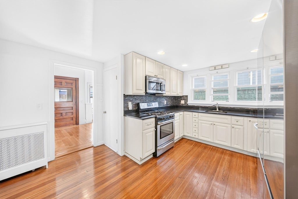 546 Shirley St, Winthrop, MA, 546 Shirley St, Winthrop, MA Photo #17