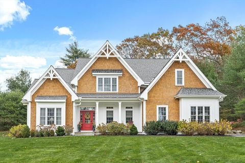 4 Dancer Farm Dr Dover MA 02030