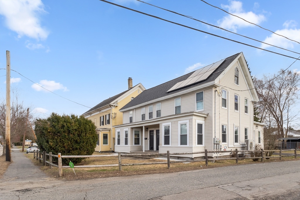 94 Pleasant St 94