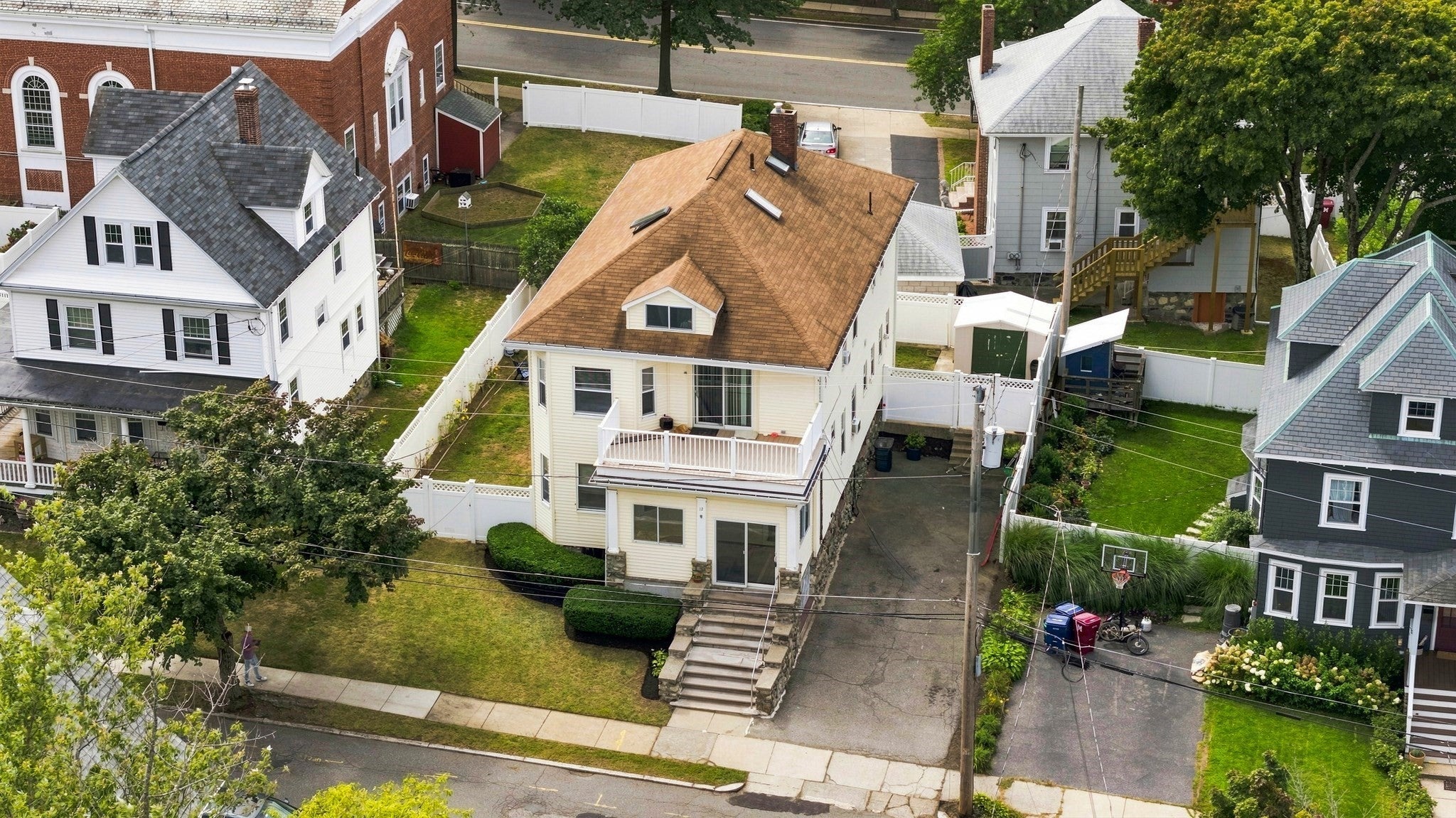 17 Linden Rd, Melrose, MA, 17 Linden Rd, Melrose, MA Photo #4