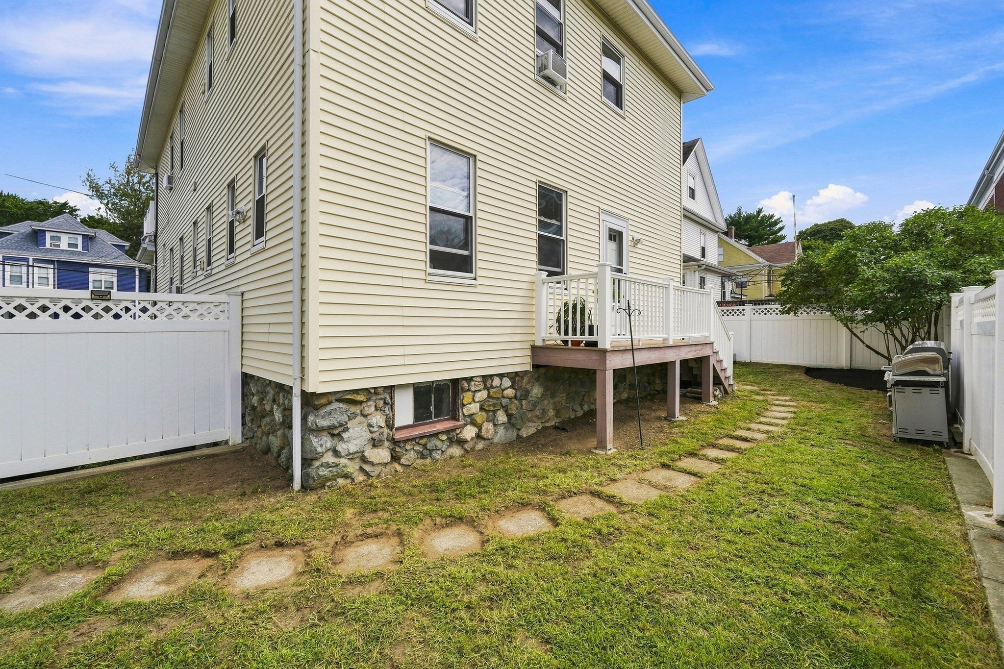 17 Linden Rd, Melrose, MA, 17 Linden Rd, Melrose, MA Photo #31
