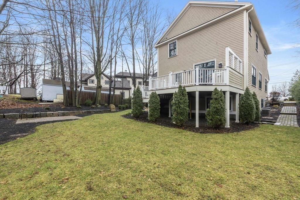 24 Elm St, Dedham, MA Photo #10