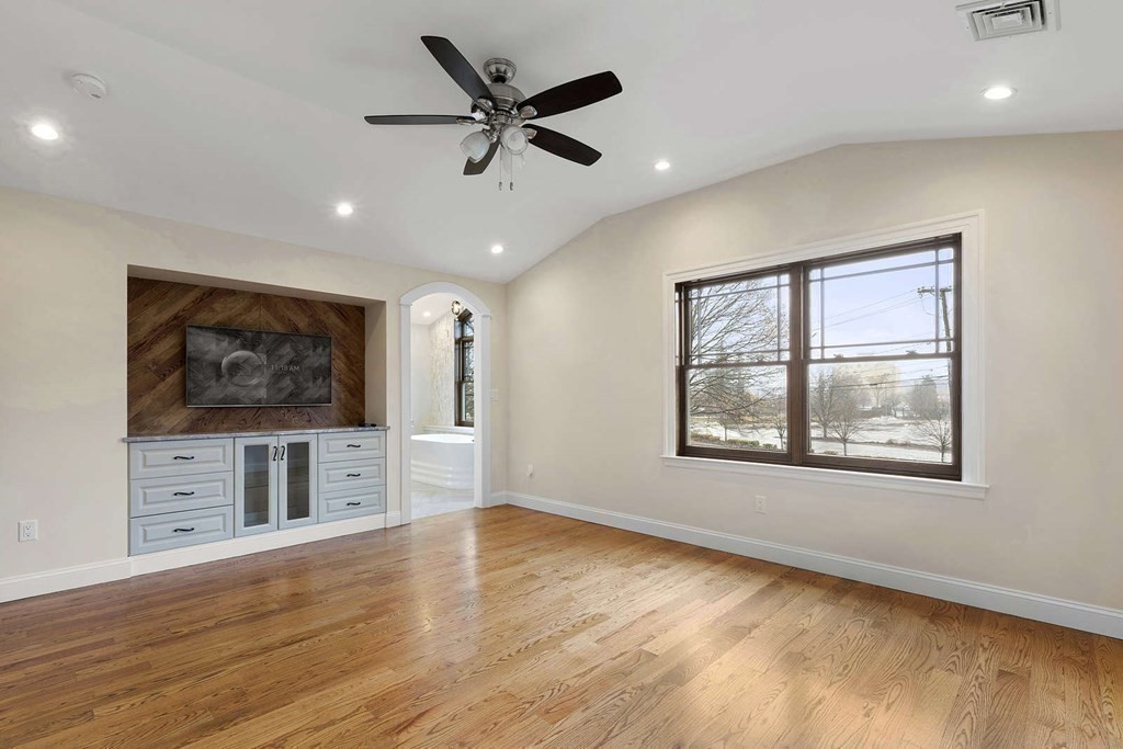 24 Elm St, Dedham, MA Photo #23