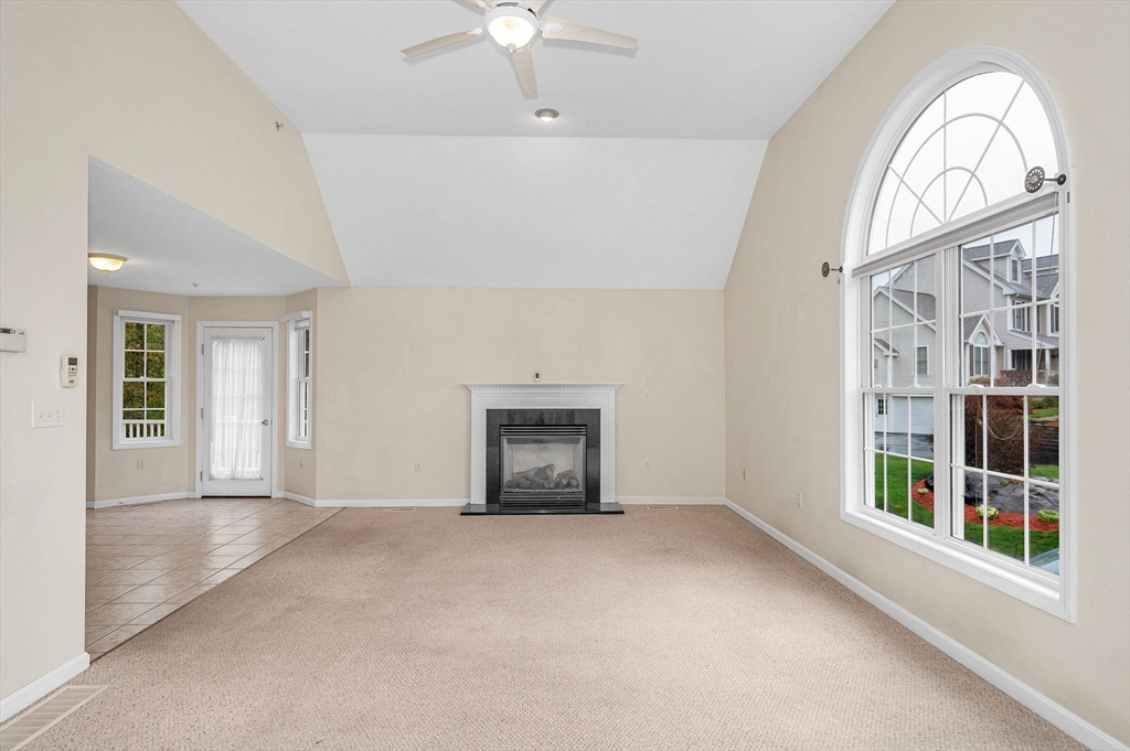 21 Colonial Farm Rd, Haverhill, MA Photo #13