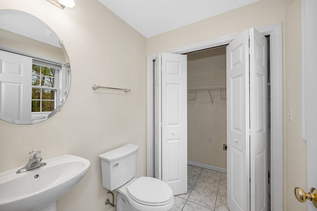 21 Colonial Farm Rd, Haverhill, MA Photo #20