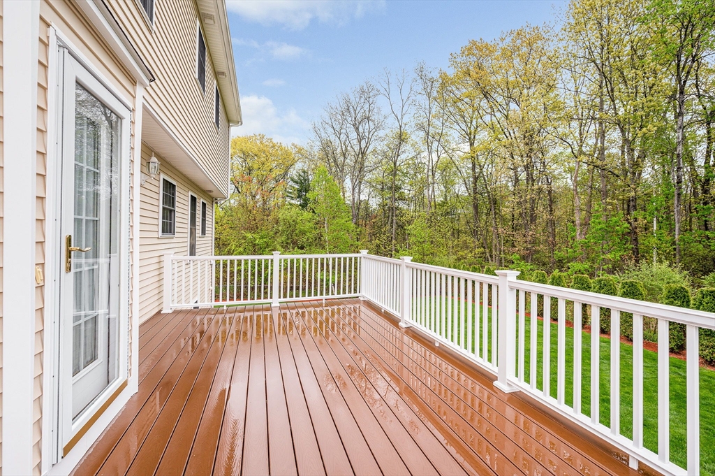 21 Colonial Farm Rd, Haverhill, MA Photo #36