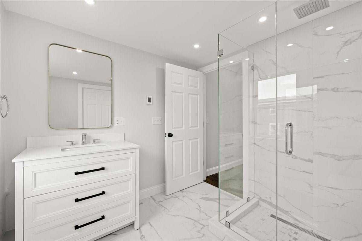153 Edgewater Drive, Quincy, MA, 153 Edgewater Drive, Quincy, MA Photo #21