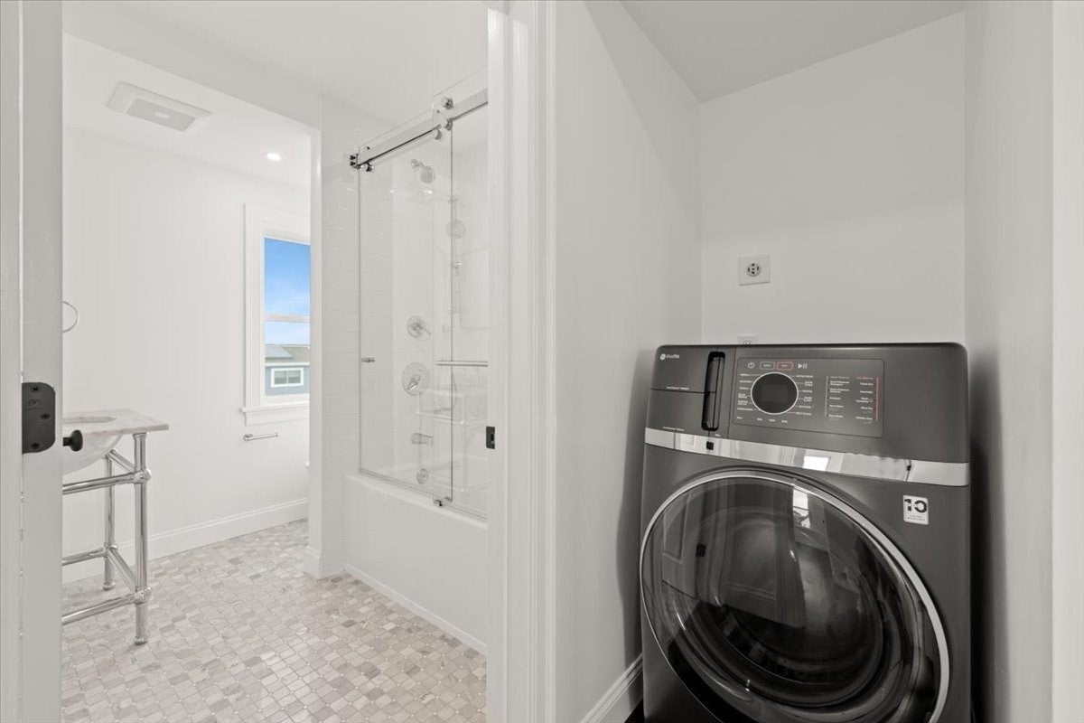 153 Edgewater Drive, Quincy, MA, 153 Edgewater Drive, Quincy, MA Photo #28