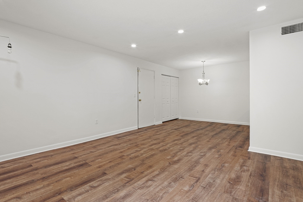59 School St B11