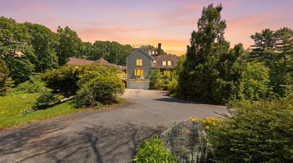 2 Hibbs Lane