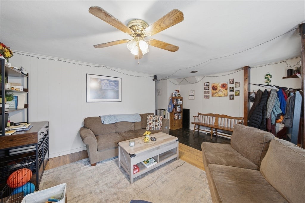 26 Washington Ave, Holyoke, MA, 26 Washington Ave, Holyoke, MA Photo #22