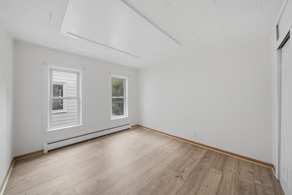 26 Washington Ave, Holyoke, MA, 26 Washington Ave, Holyoke, MA Photo #10