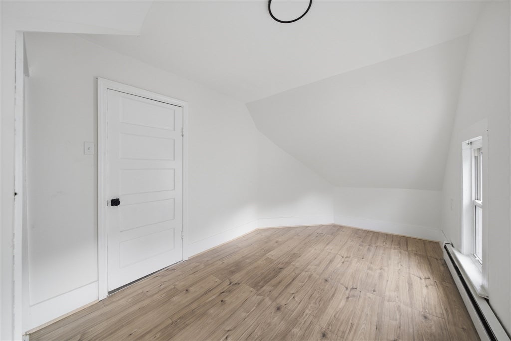 26 Washington Ave, Holyoke, MA, 26 Washington Ave, Holyoke, MA Photo #18