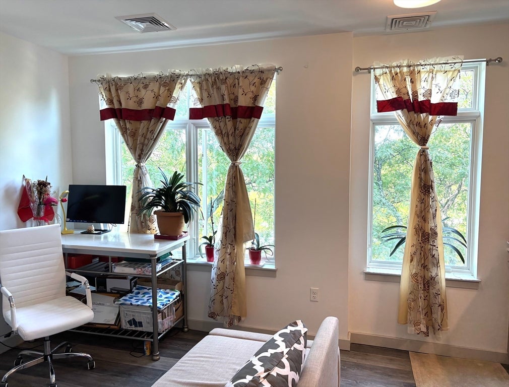 180 Telford St #319, Boston, MA, 180 Telford St #319, Boston, MA Photo #1