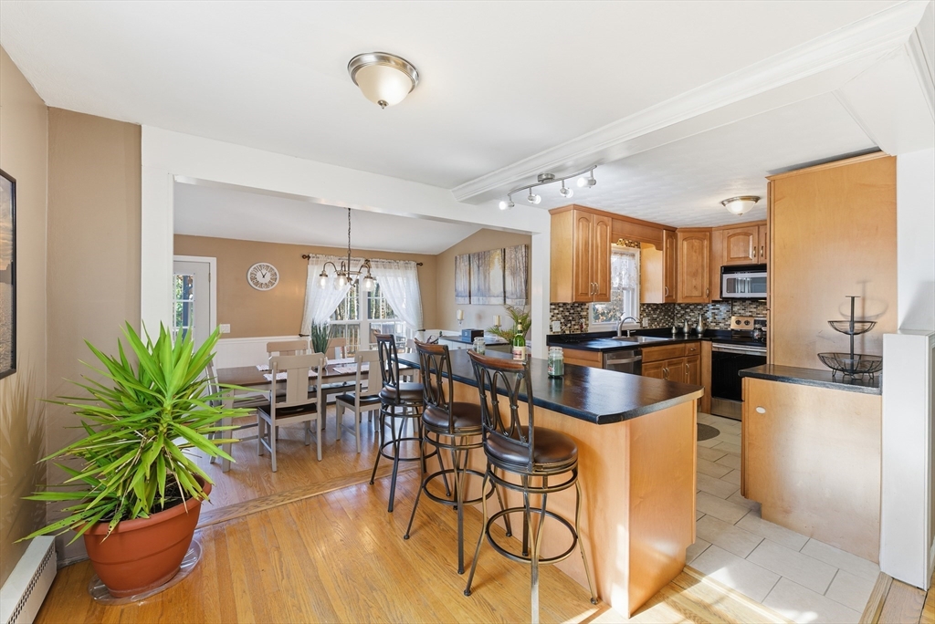 846 East Mountain Road