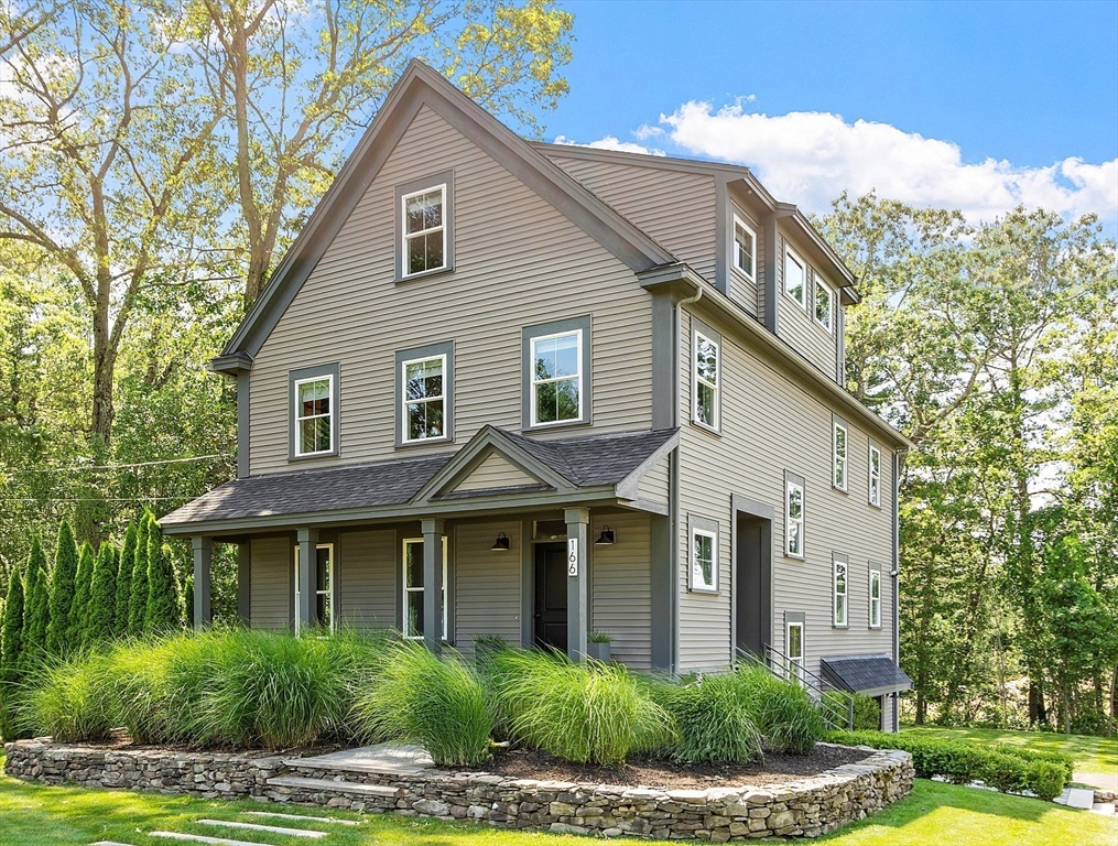 166 Greenwood Rd