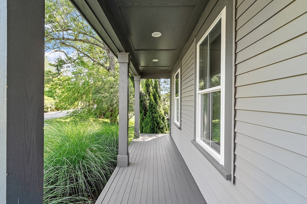 166 Greenwood Rd