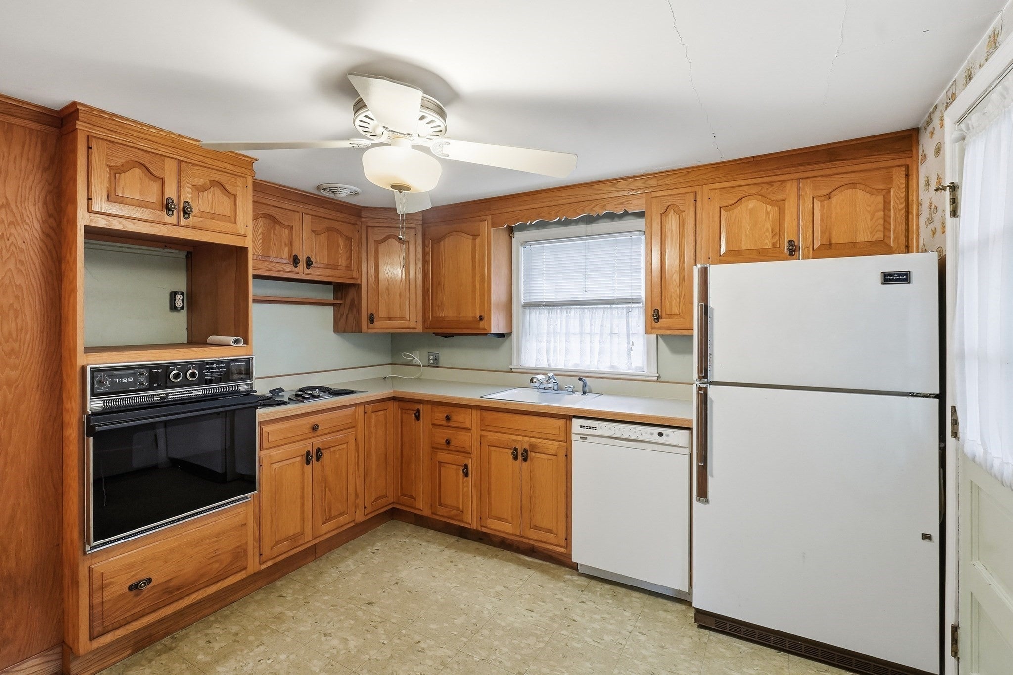 148 Brattle Street, Arlington, MA, 148 Brattle Street, Arlington, MA Photo #8