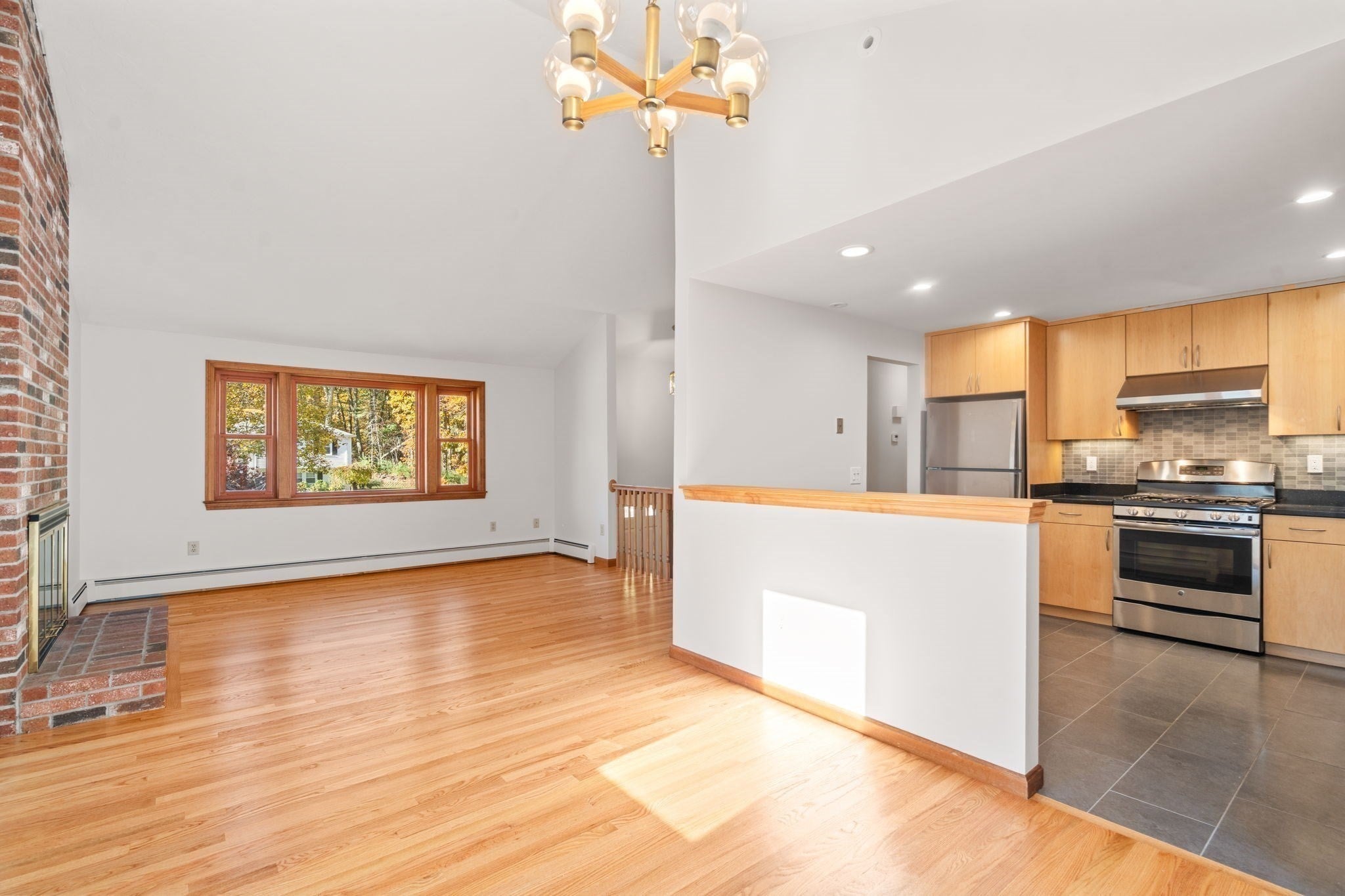47 Durant Ave, Maynard, MA Photo #12