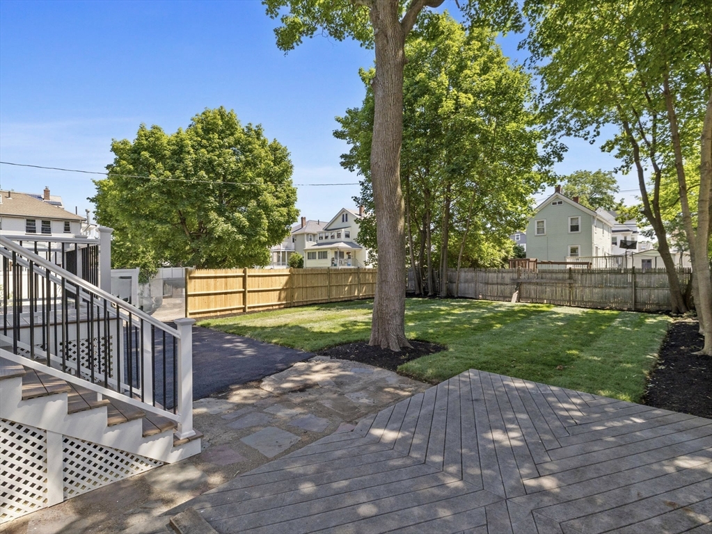 Medford, Massachusetts 02155, United States, 3 Bedrooms Bedrooms, ,2 BathroomsBathrooms,Residential,Active,166247