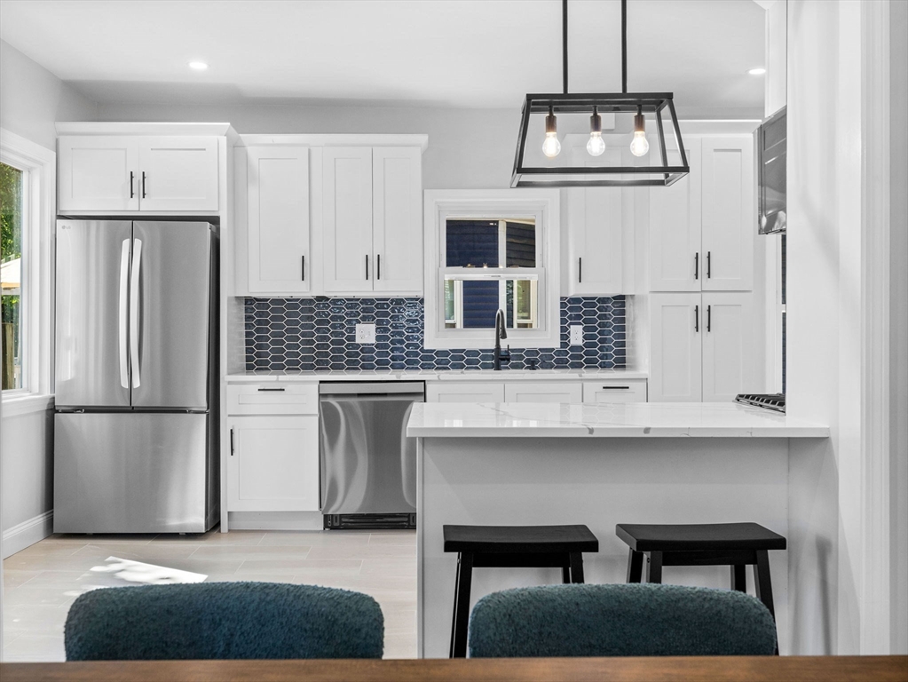 Medford, Massachusetts 02155, United States, 3 Bedrooms Bedrooms, ,2 BathroomsBathrooms,Residential,Active,166247