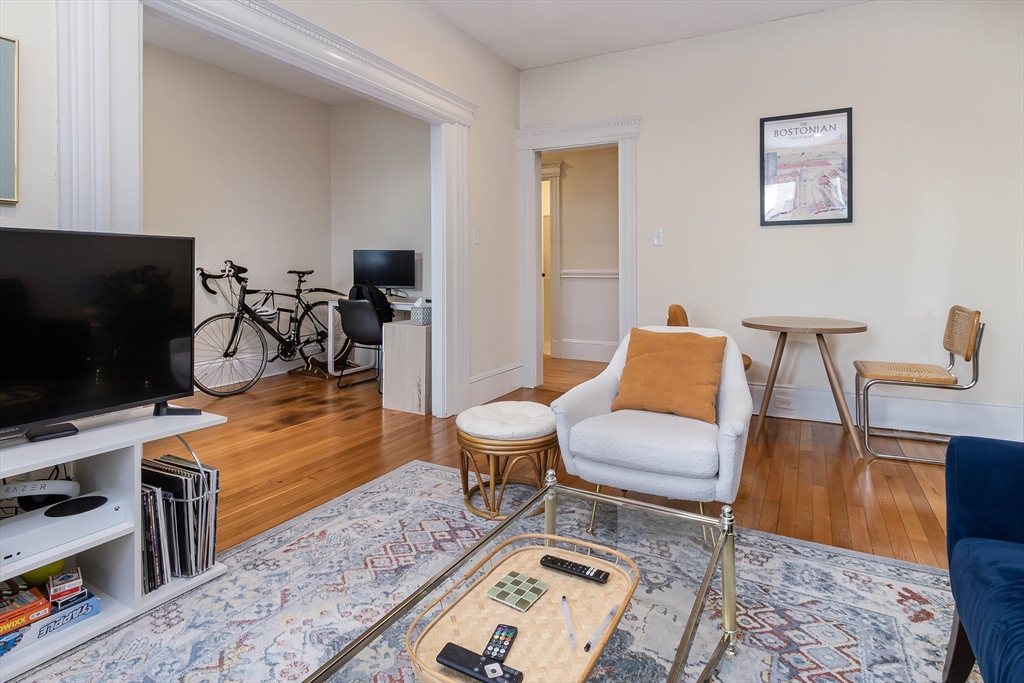 25 Peterborough St. 17