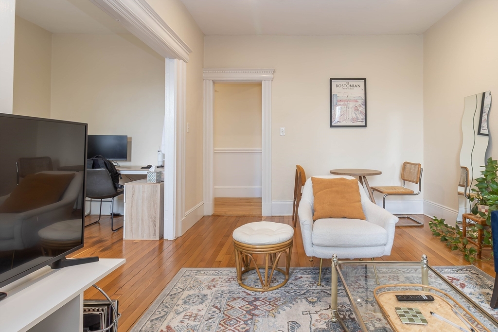 25 Peterborough St. 17