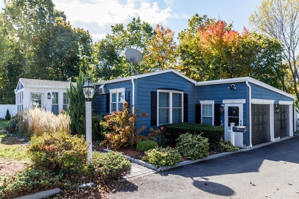 276 Lunenburg Street 50