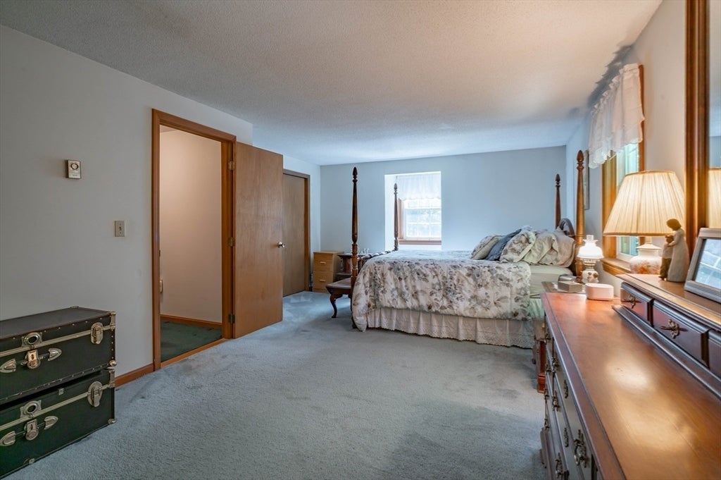 6 Merlin Pl, Londonderry, NH, 6 Merlin Pl, Londonderry, NH Photo #16