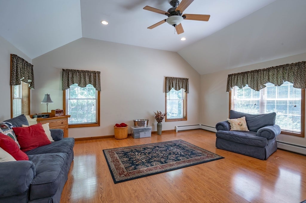 6 Merlin Pl, Londonderry, NH, 6 Merlin Pl, Londonderry, NH Photo #12