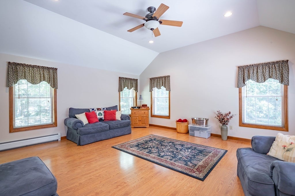 6 Merlin Pl, Londonderry, NH, 6 Merlin Pl, Londonderry, NH Photo #11