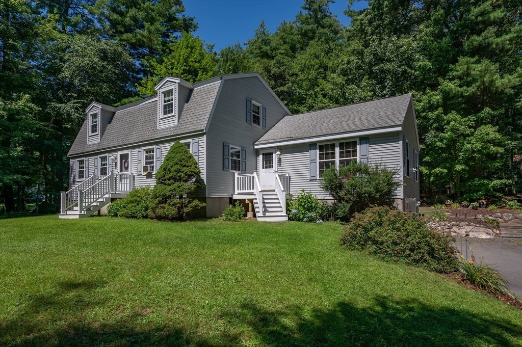 6 Merlin Pl, Londonderry, NH, 6 Merlin Pl, Londonderry, NH Photo #1