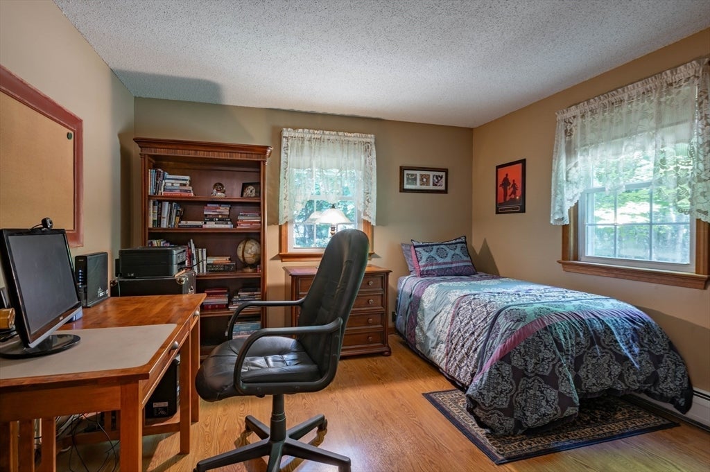 6 Merlin Pl, Londonderry, NH, 6 Merlin Pl, Londonderry, NH Photo #13