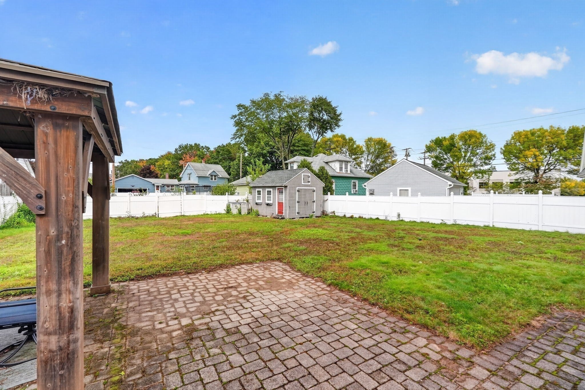 15 Maryland Avenue, Chicopee, MA Photo #31