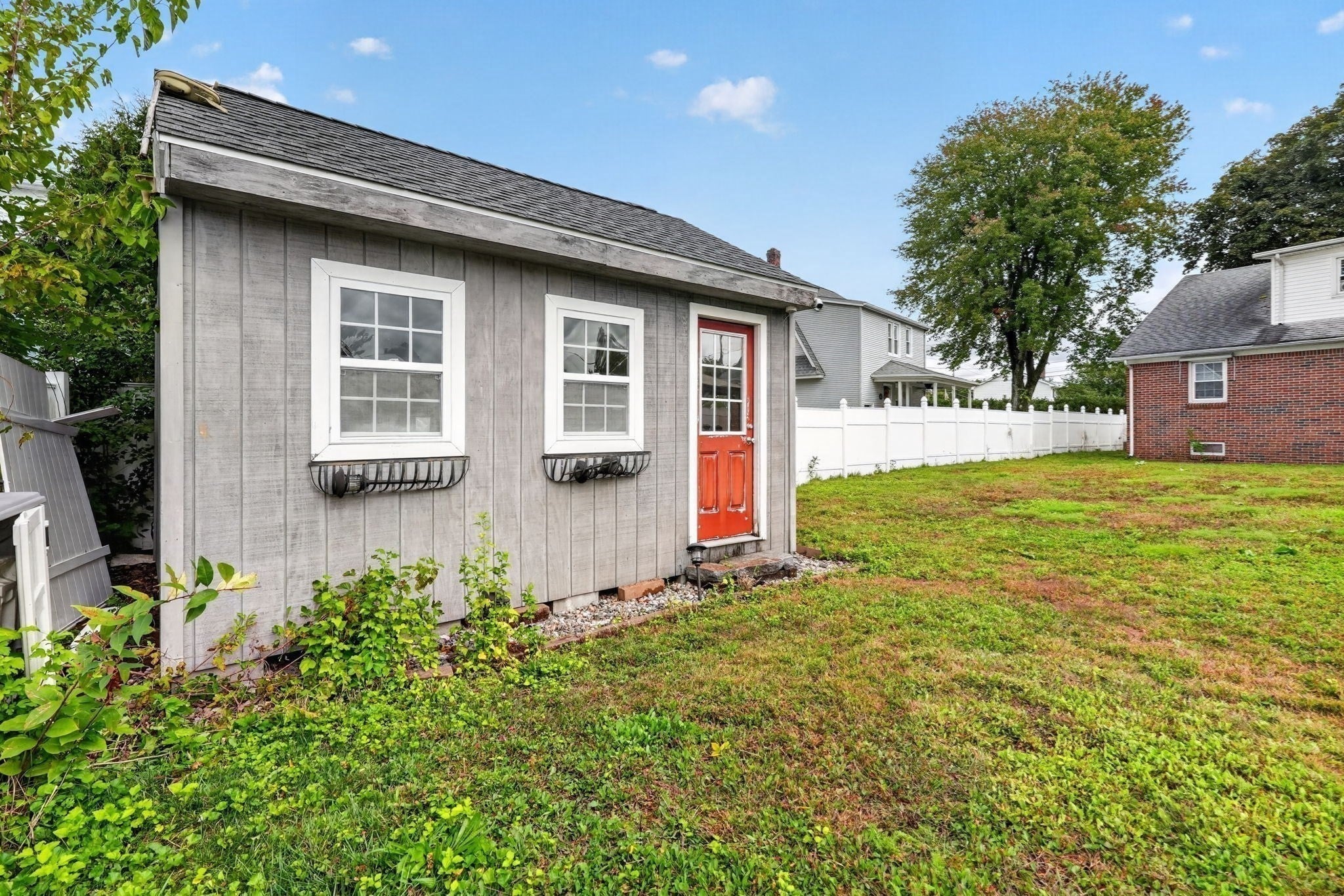 15 Maryland Avenue, Chicopee, MA Photo #33