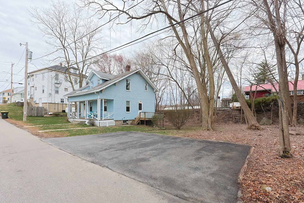 21 Trenton St