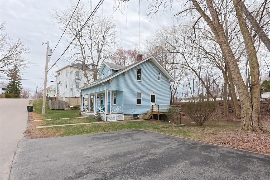 21 Trenton St