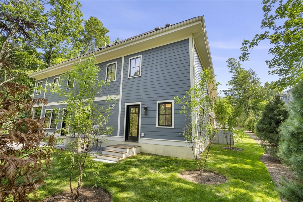 145 Warren St 5
