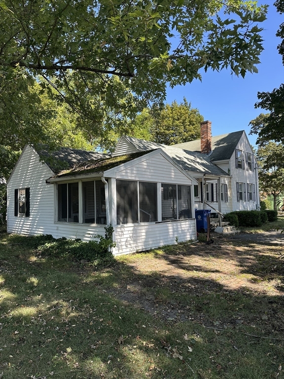 214 Vernon St