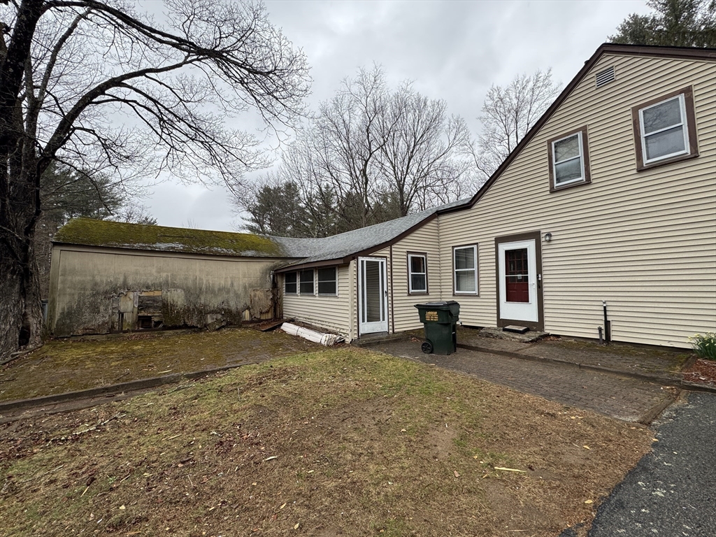 30 Carpenter Hill Rd