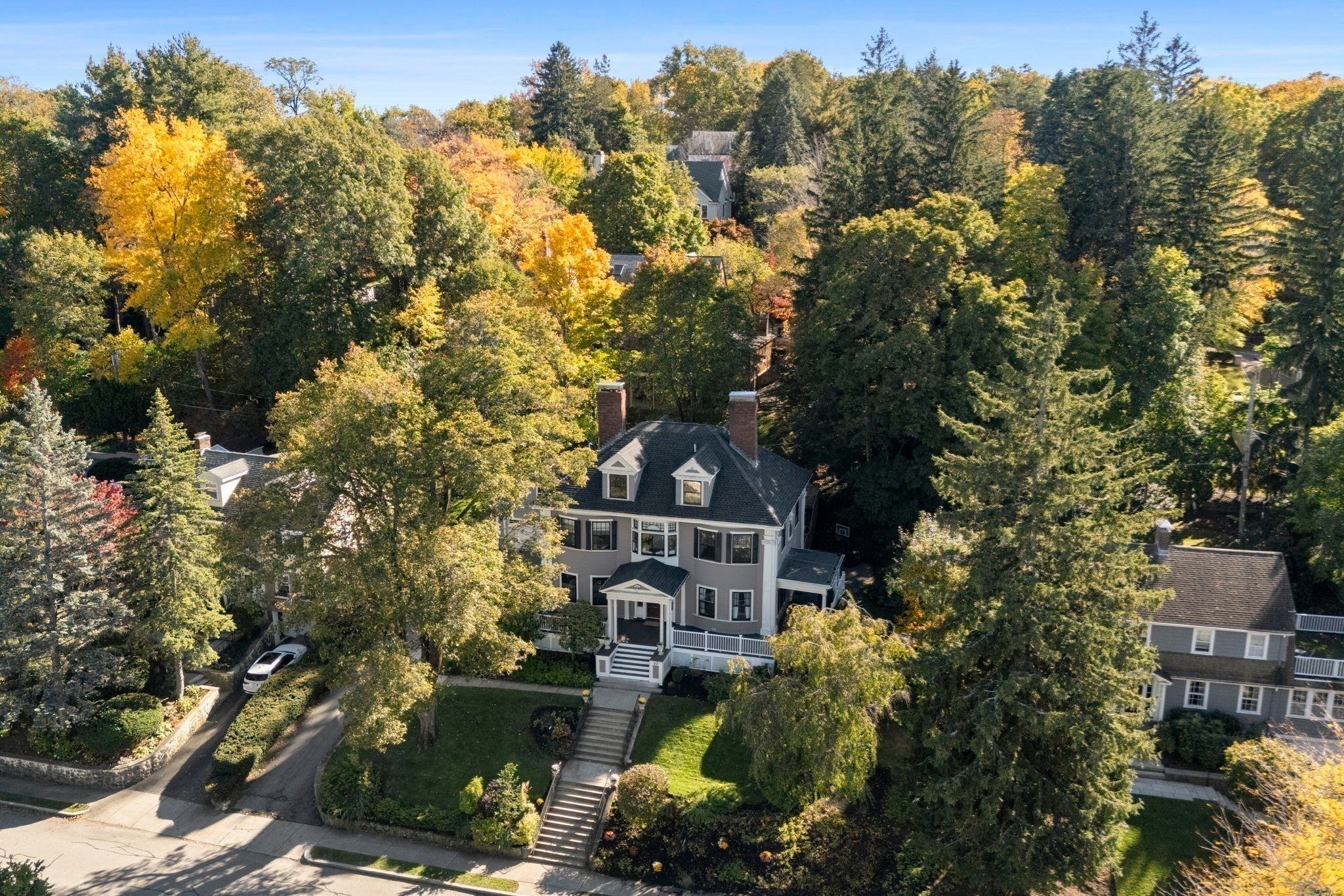 40 Shornecliffe Rd, Newton, MA Photo #32