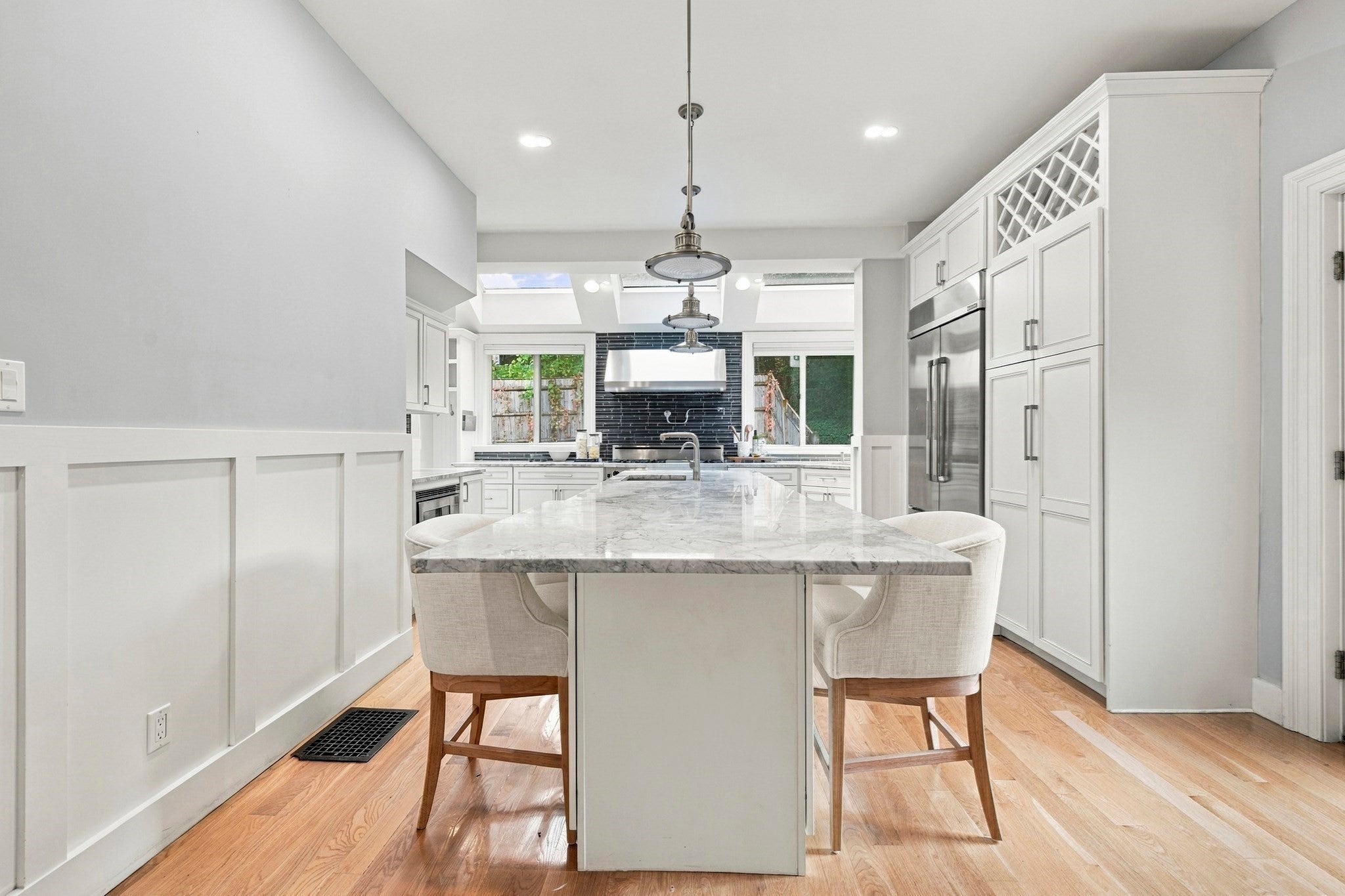 40 Shornecliffe Rd, Newton, MA Photo #12