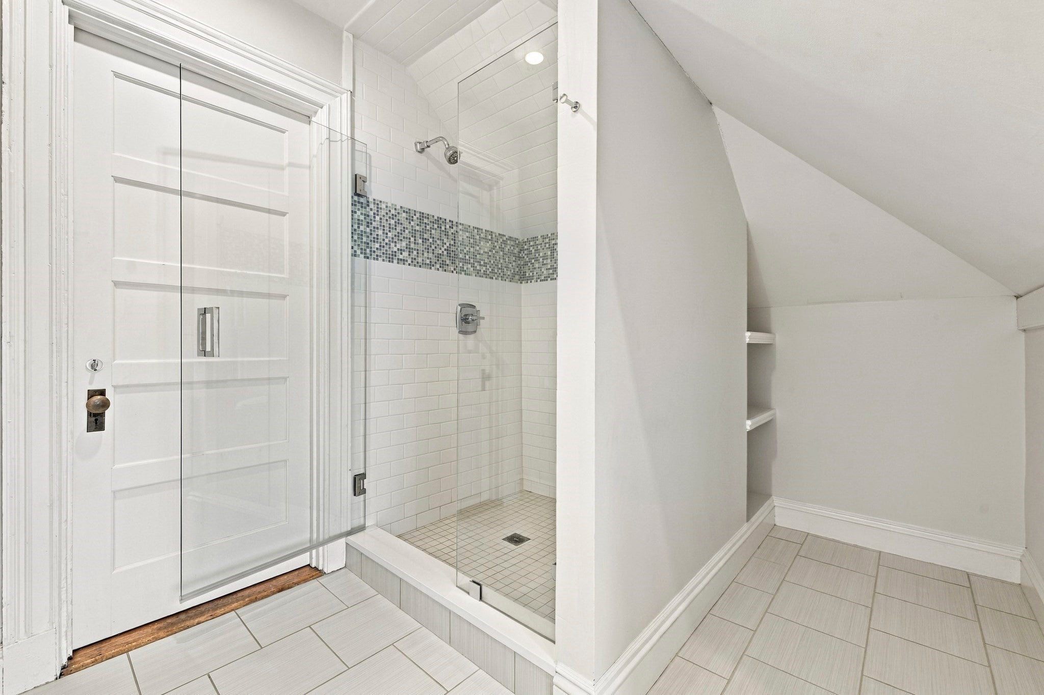 40 Shornecliffe Rd, Newton, MA Photo #20