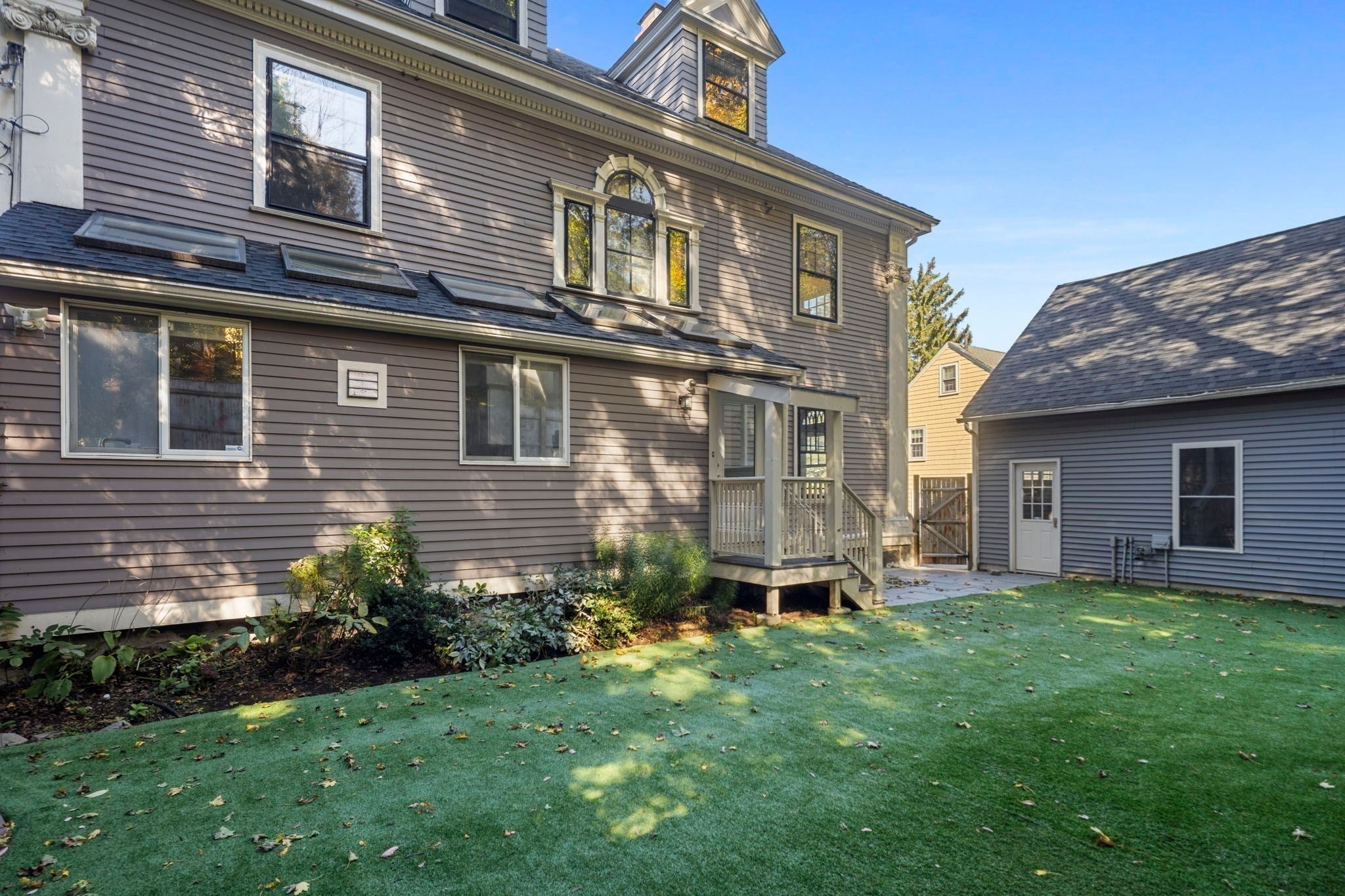 40 Shornecliffe Rd, Newton, MA Photo #30